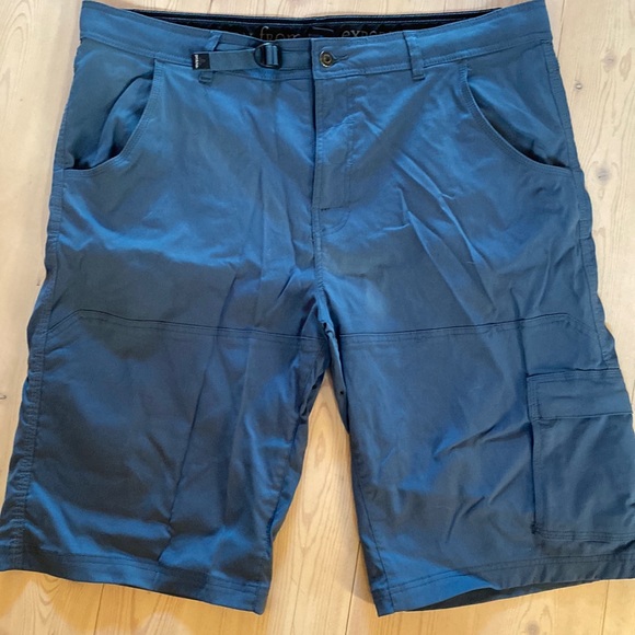 Prana Zion shorts XXL excellent condition - Picture 2 of 4
